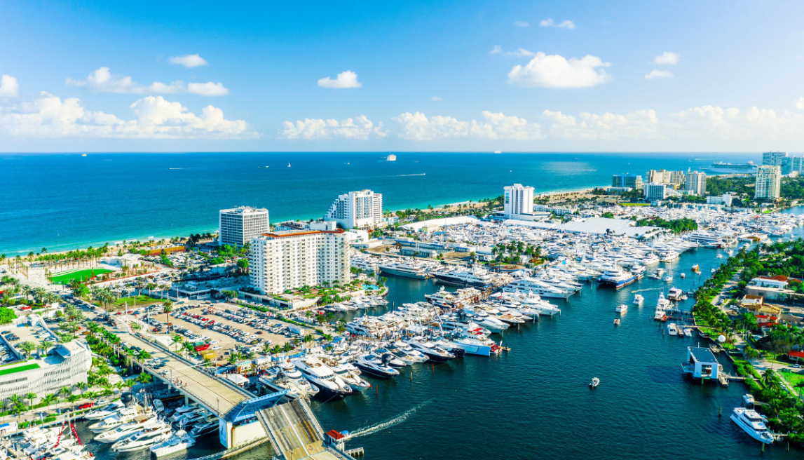 1300+Boats and Yachts on Display at Fort Lauderdale International Boat Show! 1300+Boats and Yachts on Display at Fort Lauderdale International Boat Show!